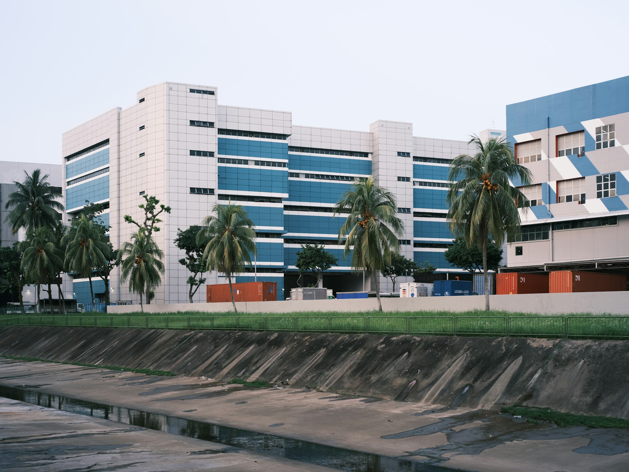 Modern Logistics